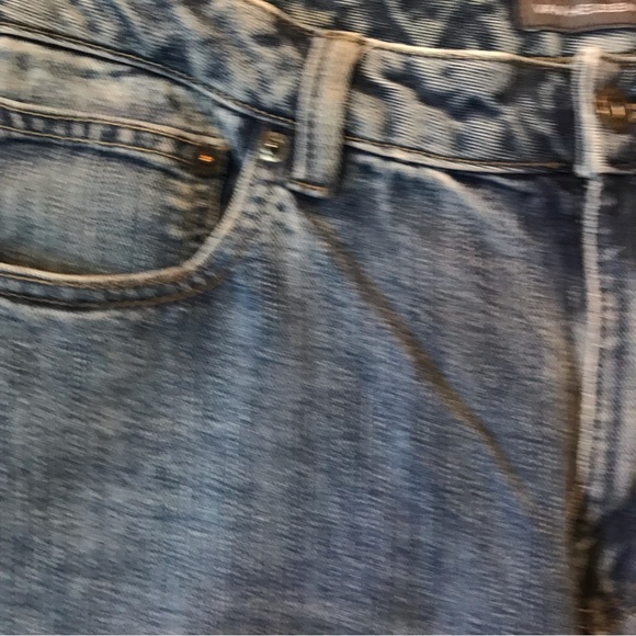 Van Heusen Classic Fit Blue Jeans Size 34 x 32 - Picture 4 of 15